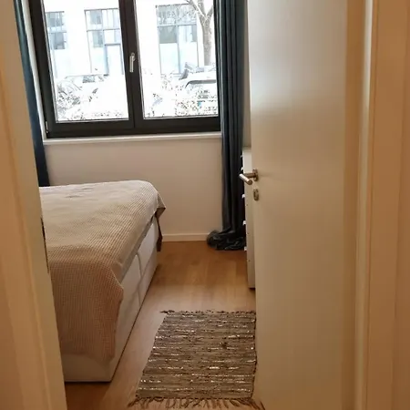 Luxi Luxurioeses Appartement Mit Terrasse Und Garten Mitten In Berlin Exterior foto